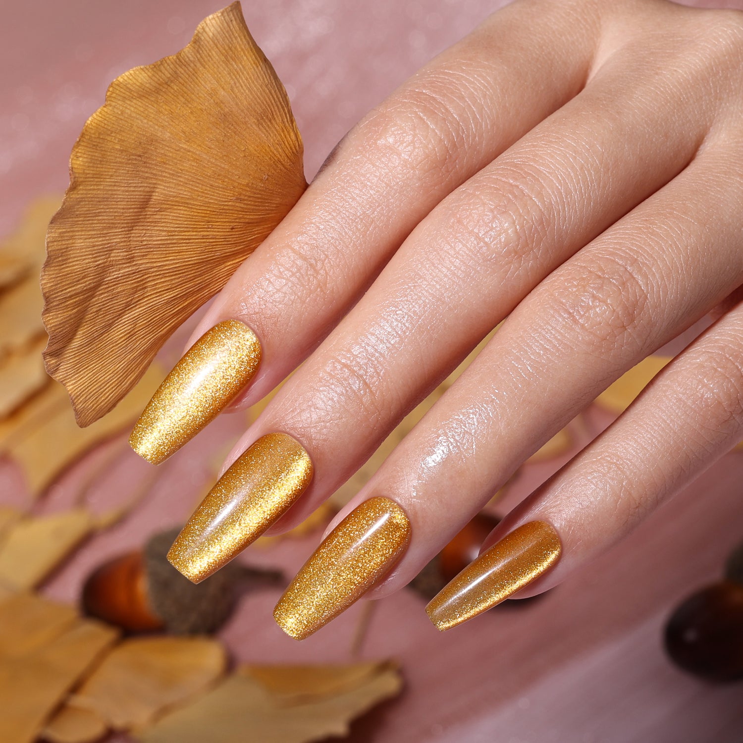 Bluesky Magneettigeelilakka, Goldleaf Shine