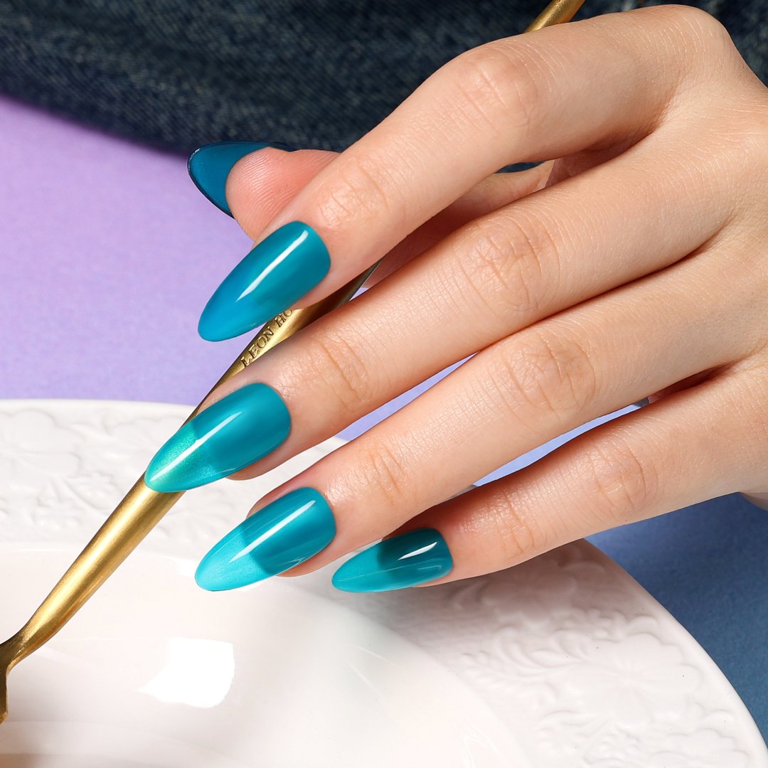 Bluesky Gel Polish, Azure Elegance