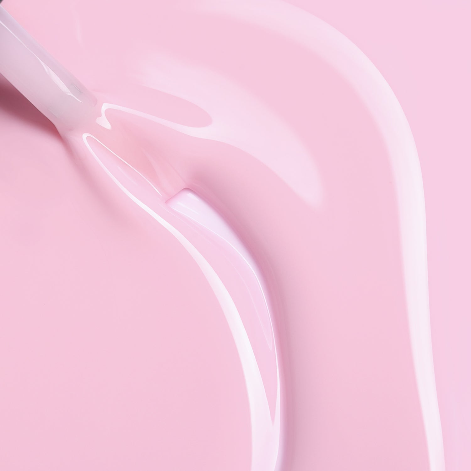 Bluesky Nourishing Rubber Base Geelialuslakka, Gentle Whisper