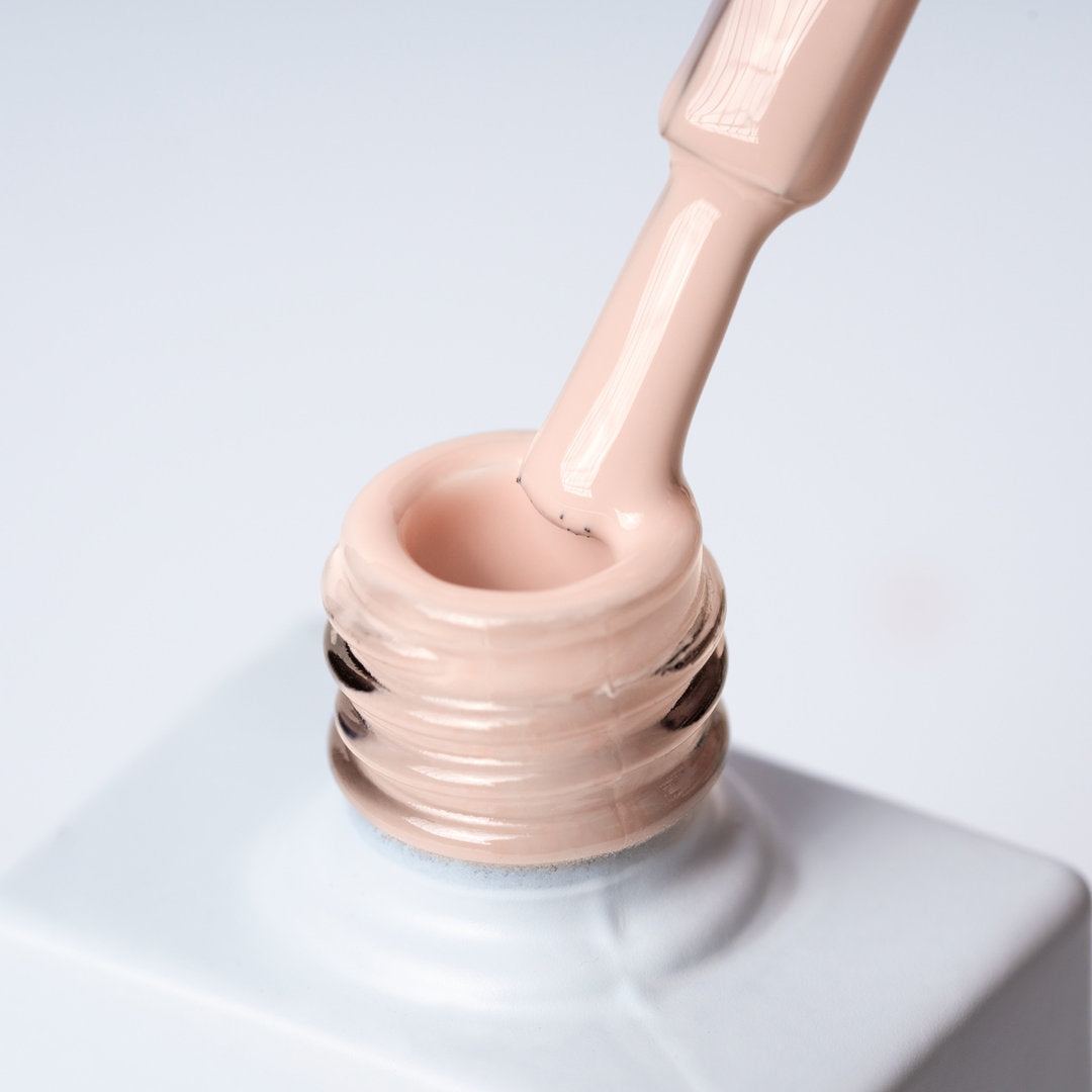 Inveray Luxury Gel Polish, 122 Oat Milk