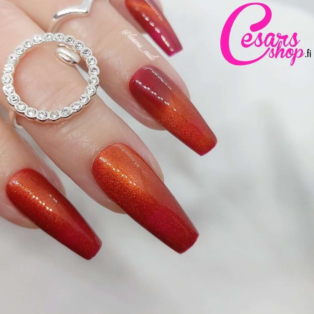 Bluesky Magnetic Gel Polish, Fudge Like