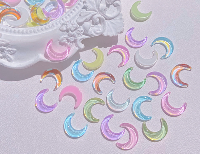 Nail decoration, Iridescent Moon 5 pcs