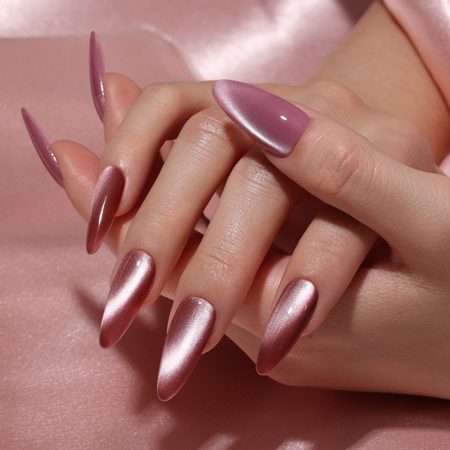 Bluesky Magnetic Gel Polish, Rosebud Charm