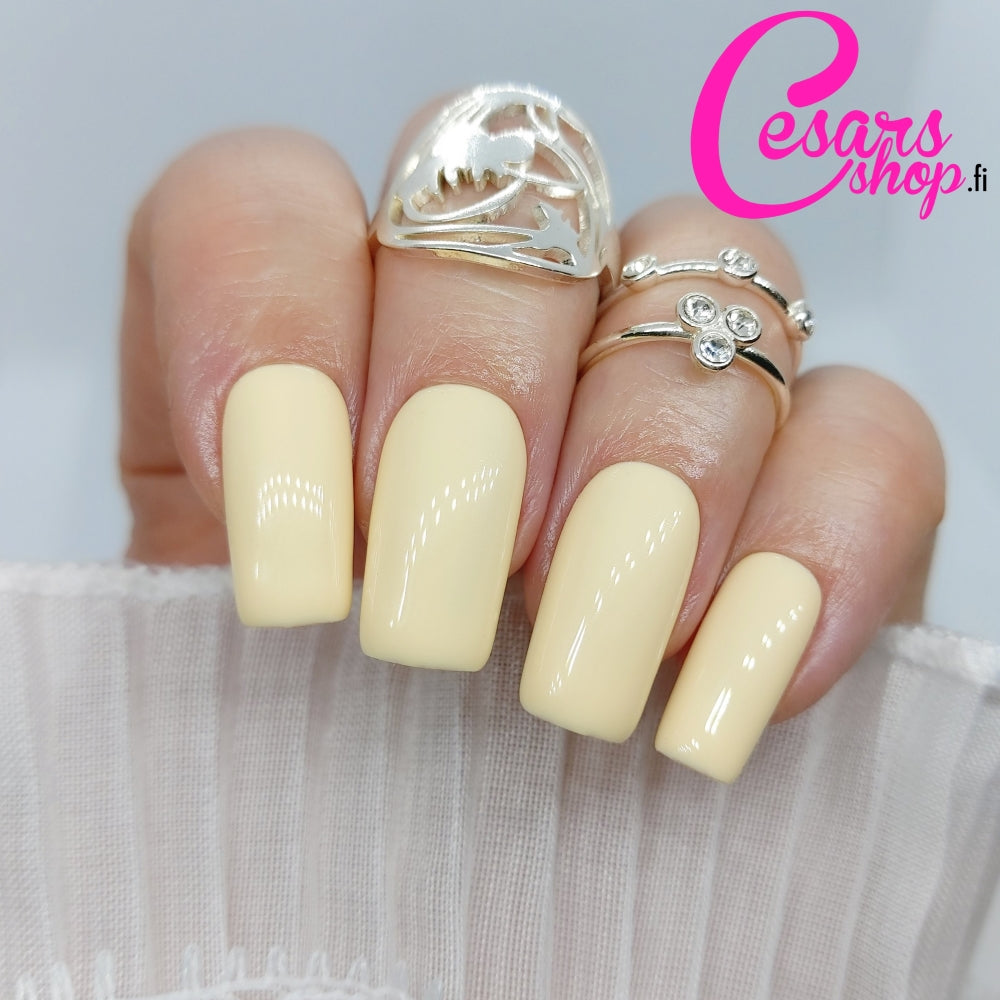 Bluesky Gel Polish, Blossom Cream