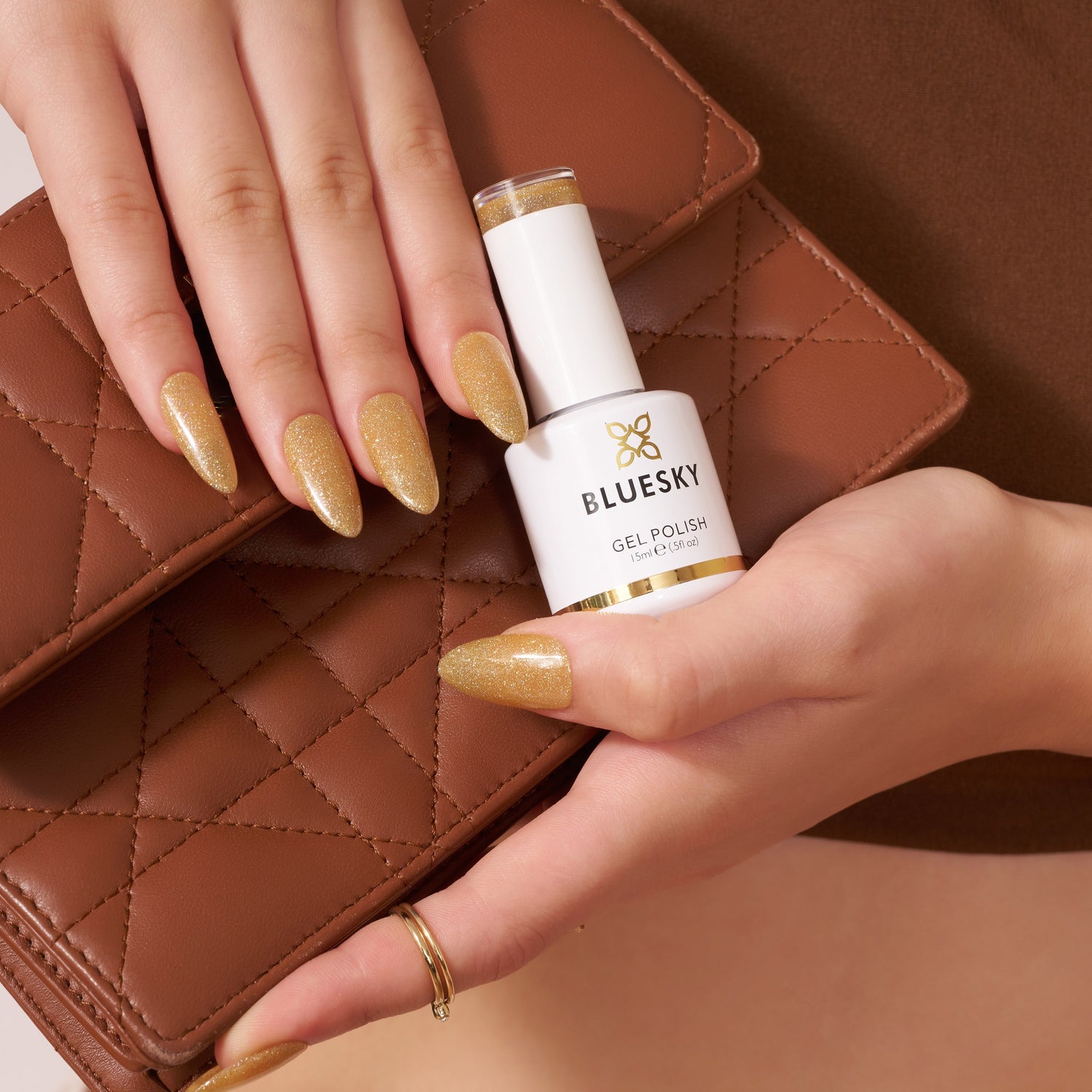 Bluesky Geelilakka, Amber Shimmer