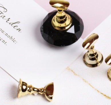 Magnetic Crystal Tip Holder Black