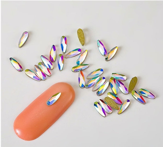 Teardrop Crystal 2.5*8mm 25 pcs