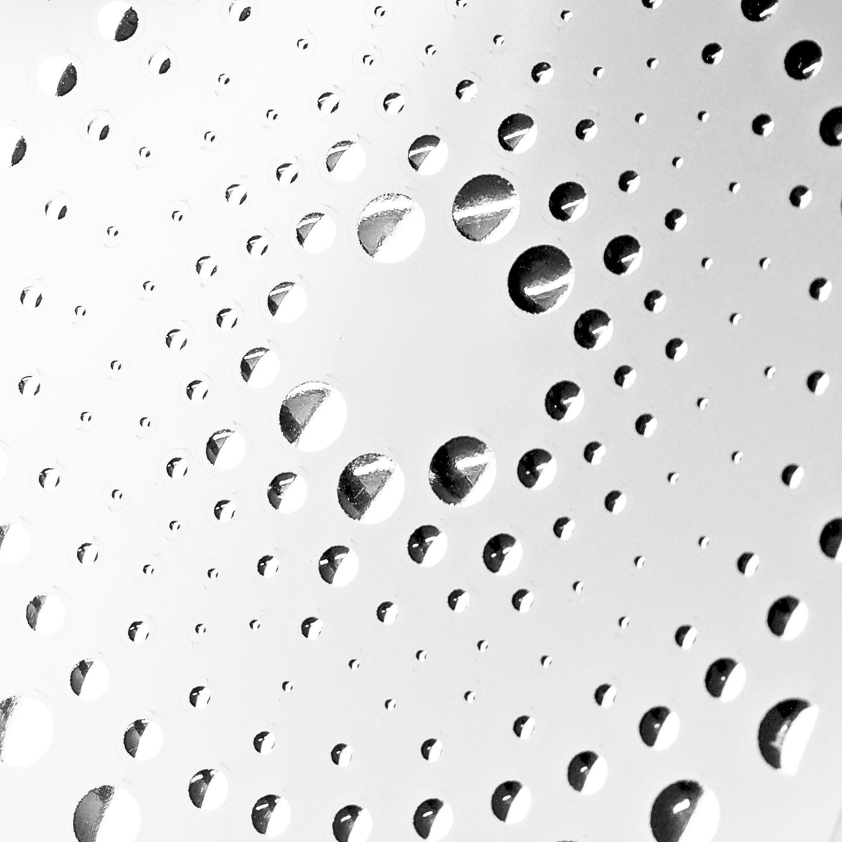 TOMONI Kynsitarrat, Dots
