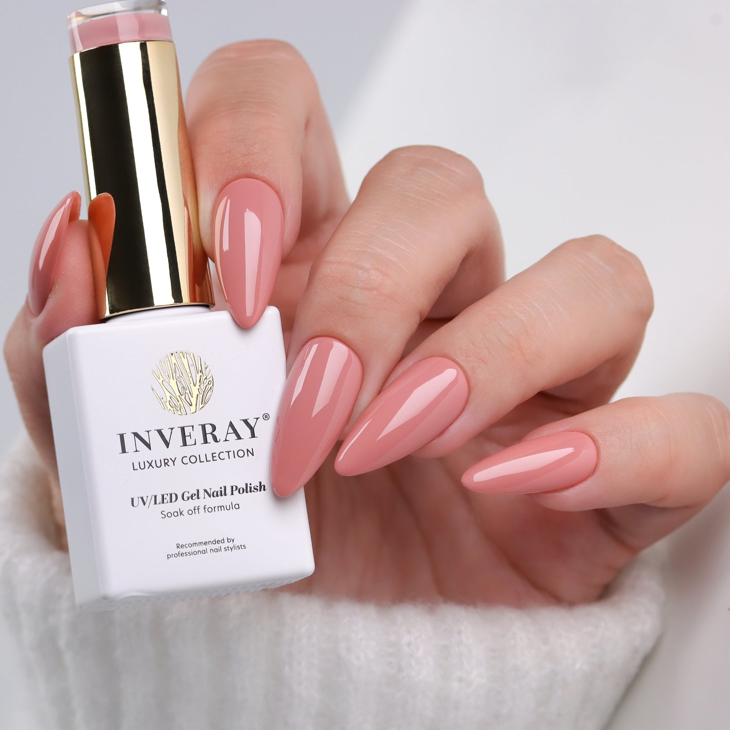 Inveray Luxury Geelilakka, 256 Demeter's Fruit