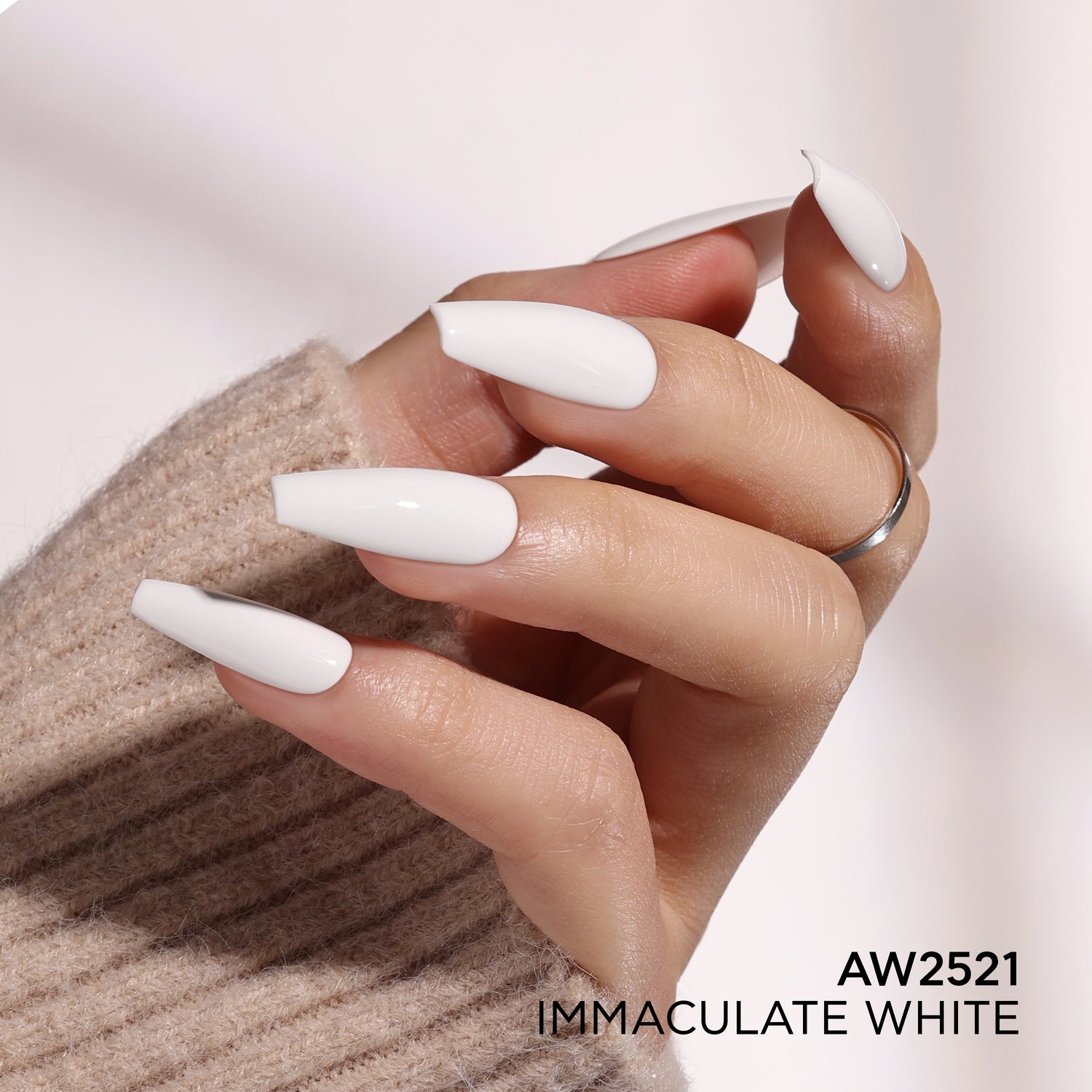 Bluesky Geelilakka, Immaculate White