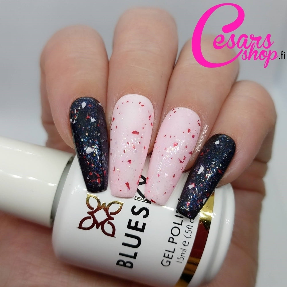 Bluesky Geelilakka, Aurora Flake Pink Cheek