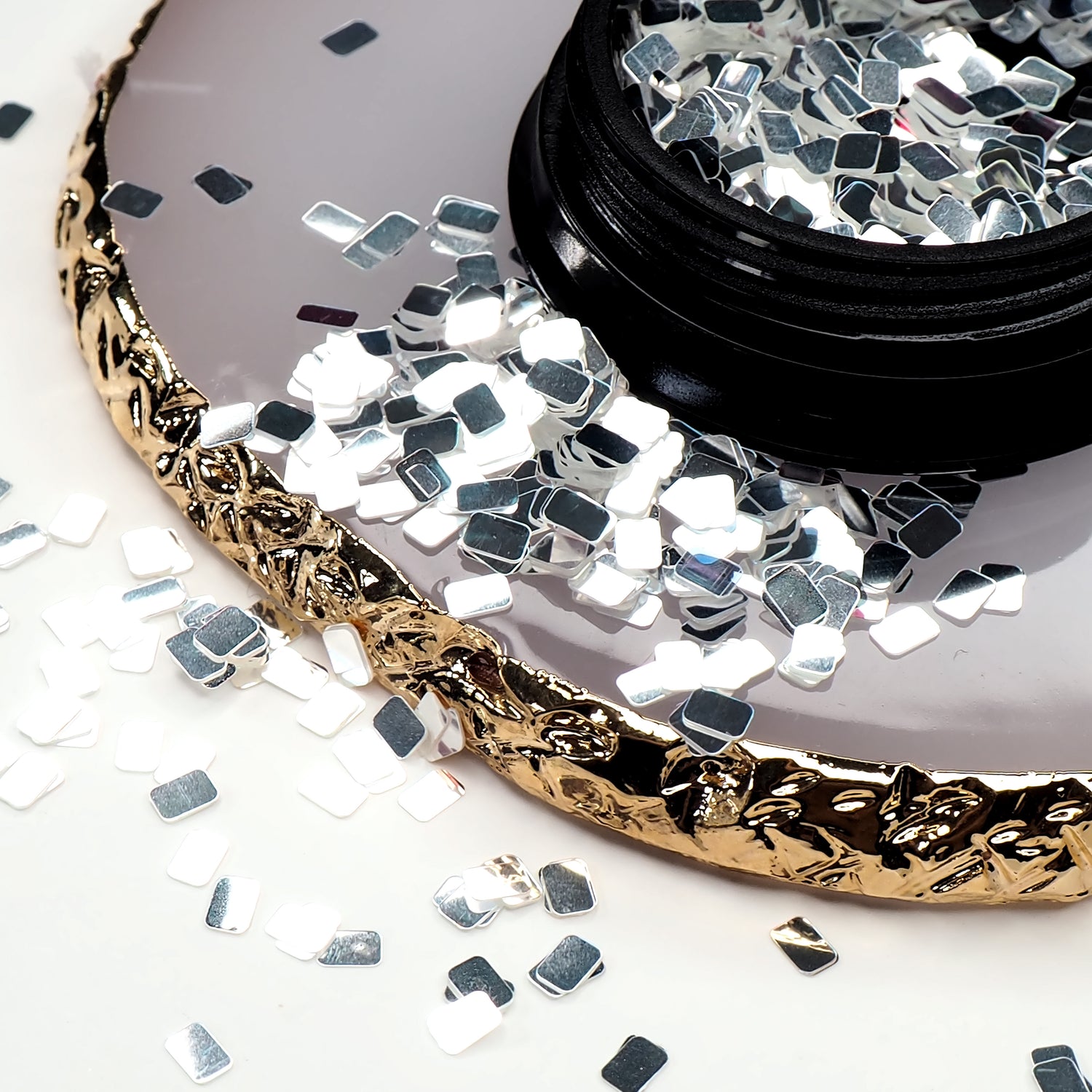 Nail decoration, Sequin
