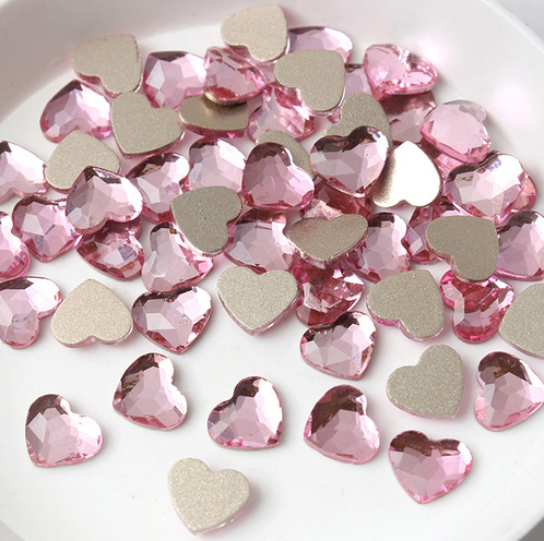 Kynsikoriste, Crystal Hearts Vaaleanpunainen 10 kpl