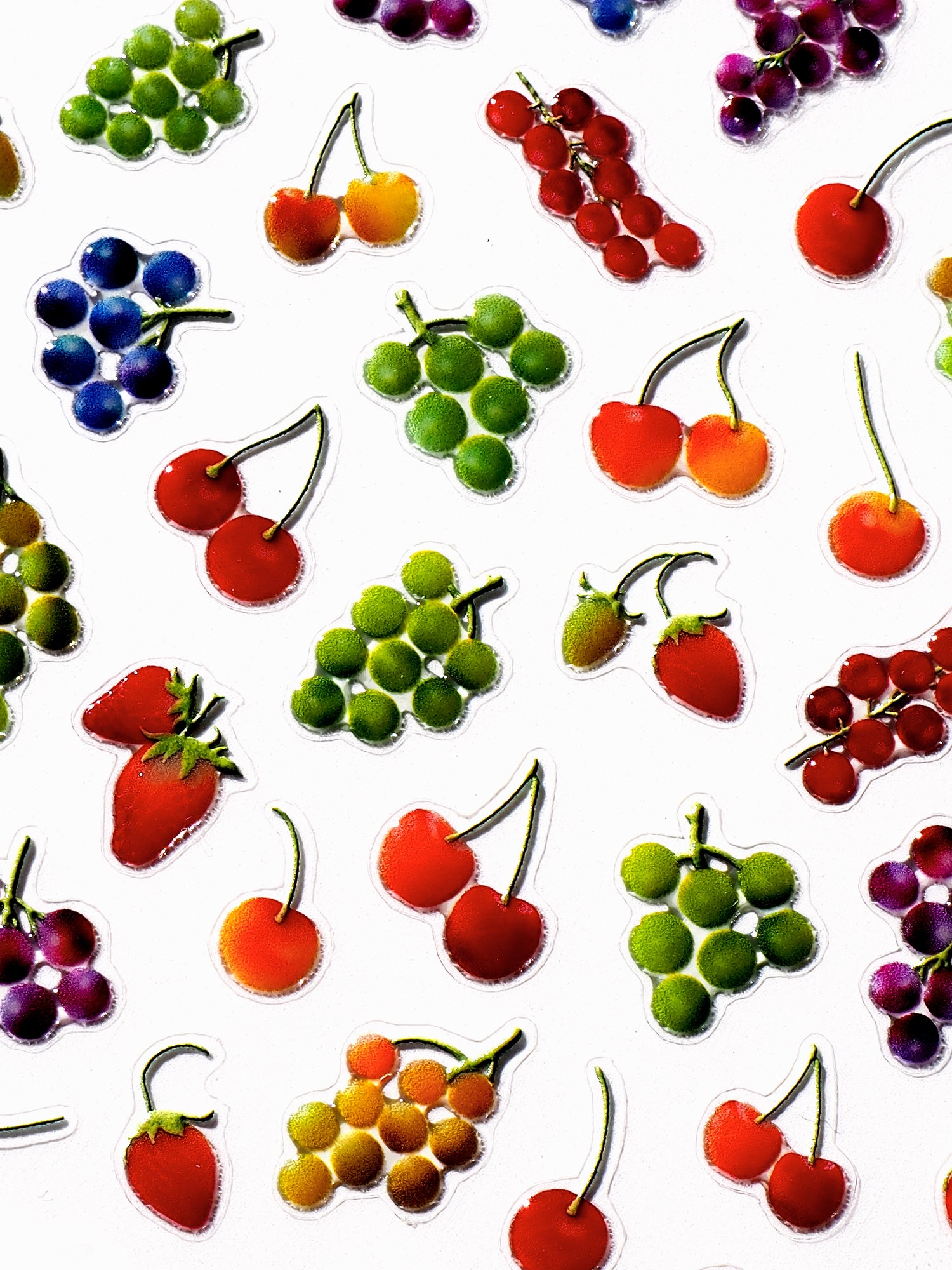 TOMONI Kynsitarrat, Fruits