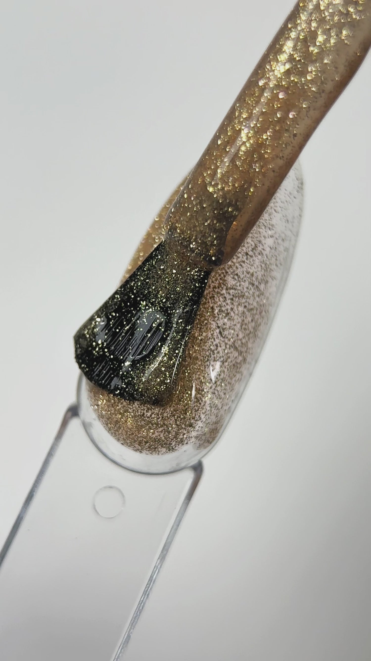 Inveray Luxury Magneettigeelilakka, 285 White Nougat