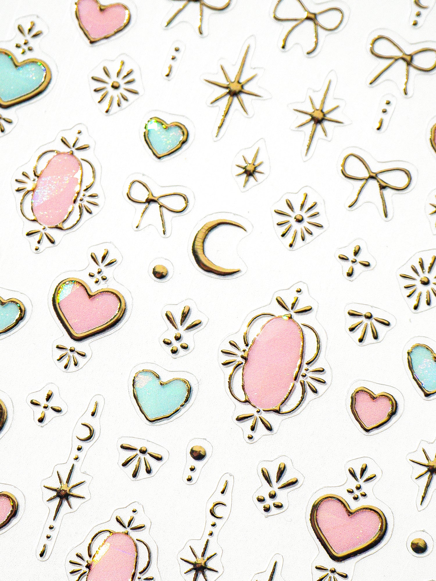 TOMONI Kynsitarrat, Iridescent Hearts